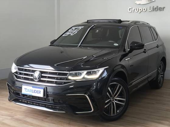 VOLKSWAGEN TIGUAN 2.0 300 TSI GASOLINA ALLSPACE R-LINE AUTOMÁTICO VOLKSWAGEN TIGUAN 2.0 300 TSI GASOLINA ALLSPACE R-LINE AUTOMÁTICO